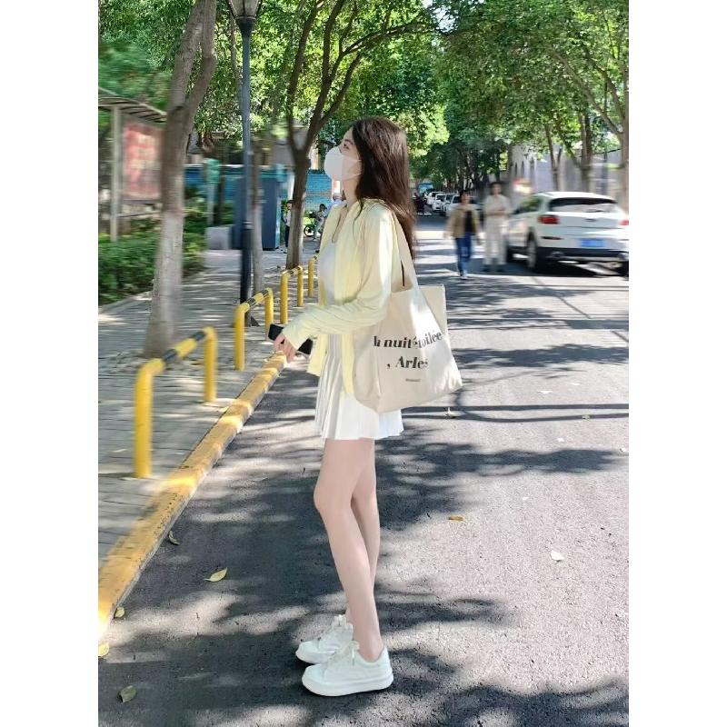 Women's lightweight ice silk sun protection clothing, UV protection, 2026 summer model, loose-fitting, breathable sun protection clothing