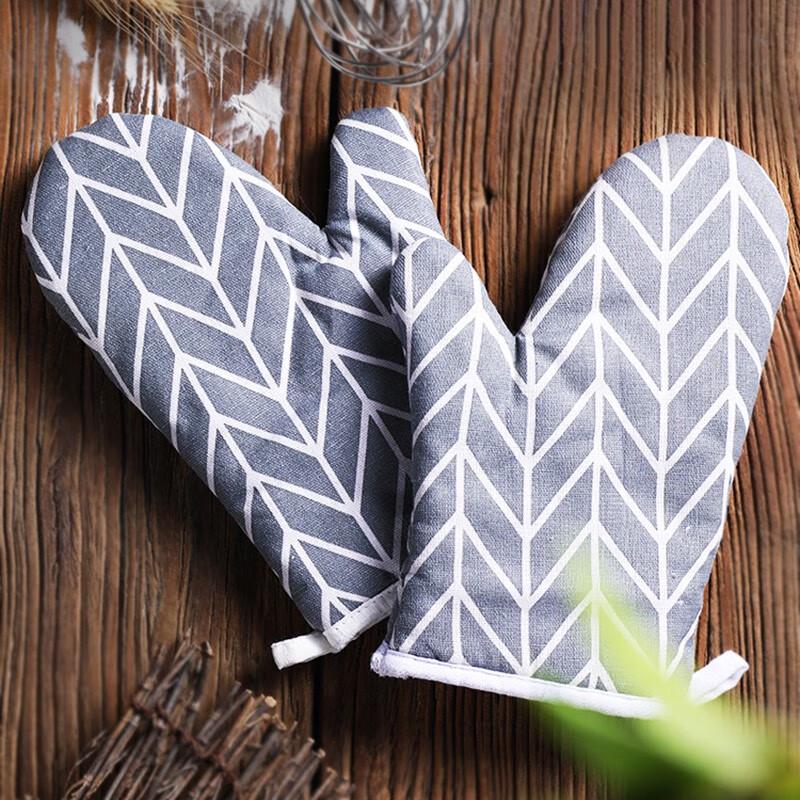 Xidi'en Cotton Heat Resistant Oven Mitts
