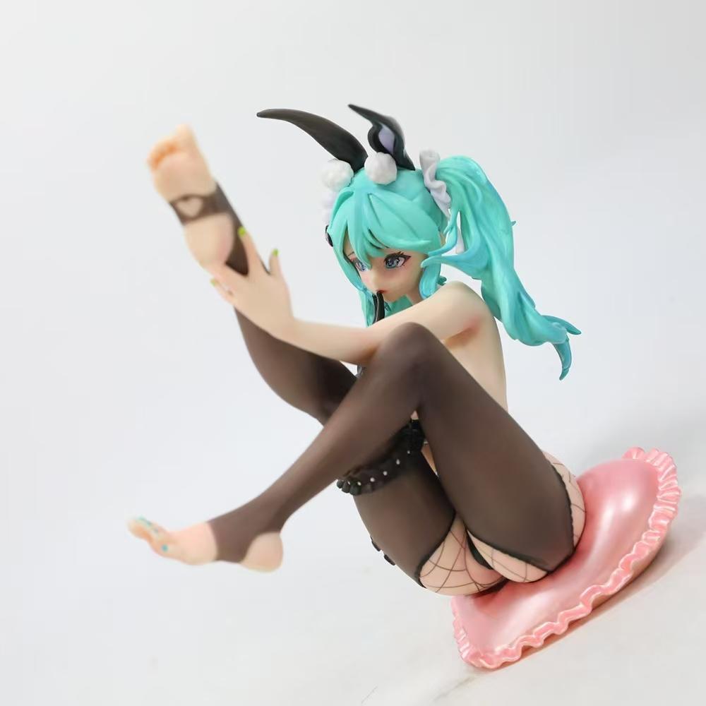 16cm Rabbit Sakura Grandia 1/7 Toy Anime PVC Action Figure Toy Game Collectible Model Doll