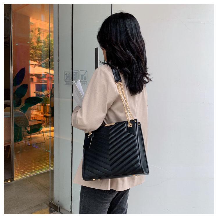 SCIONE Women's Bag 2020 New Wild Shoulder Bag Female Large Capacity Diamond Chain Diagonal Bag