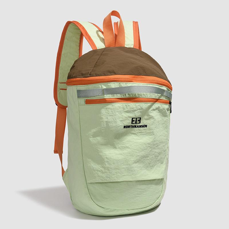 Lightweight Nylon Outdoor Backpack Students Breathable Air Cushion System Back