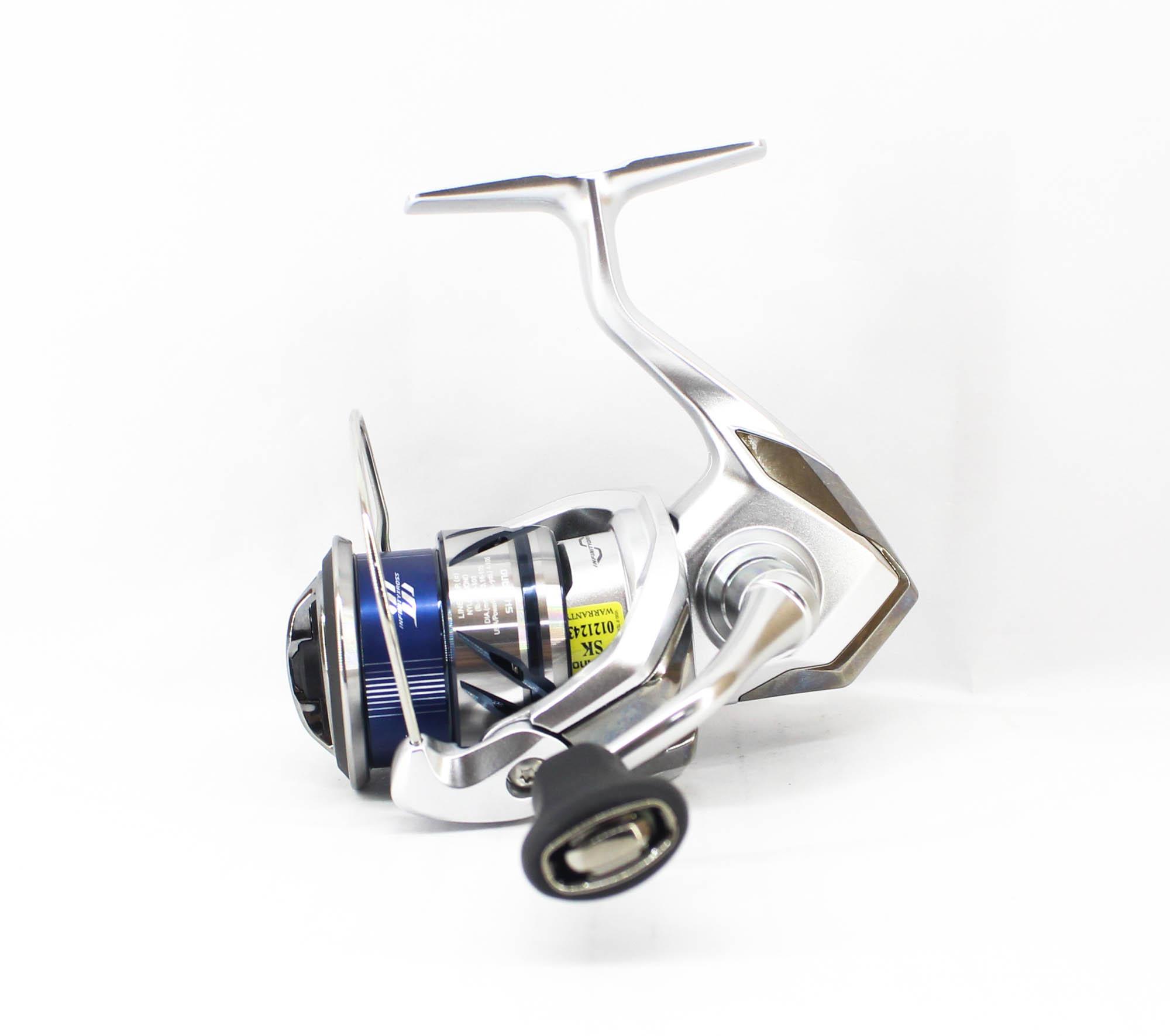 

Катушка Shimano для спиннинга Stradic C2000S STC2000SFM 2023 (5798)