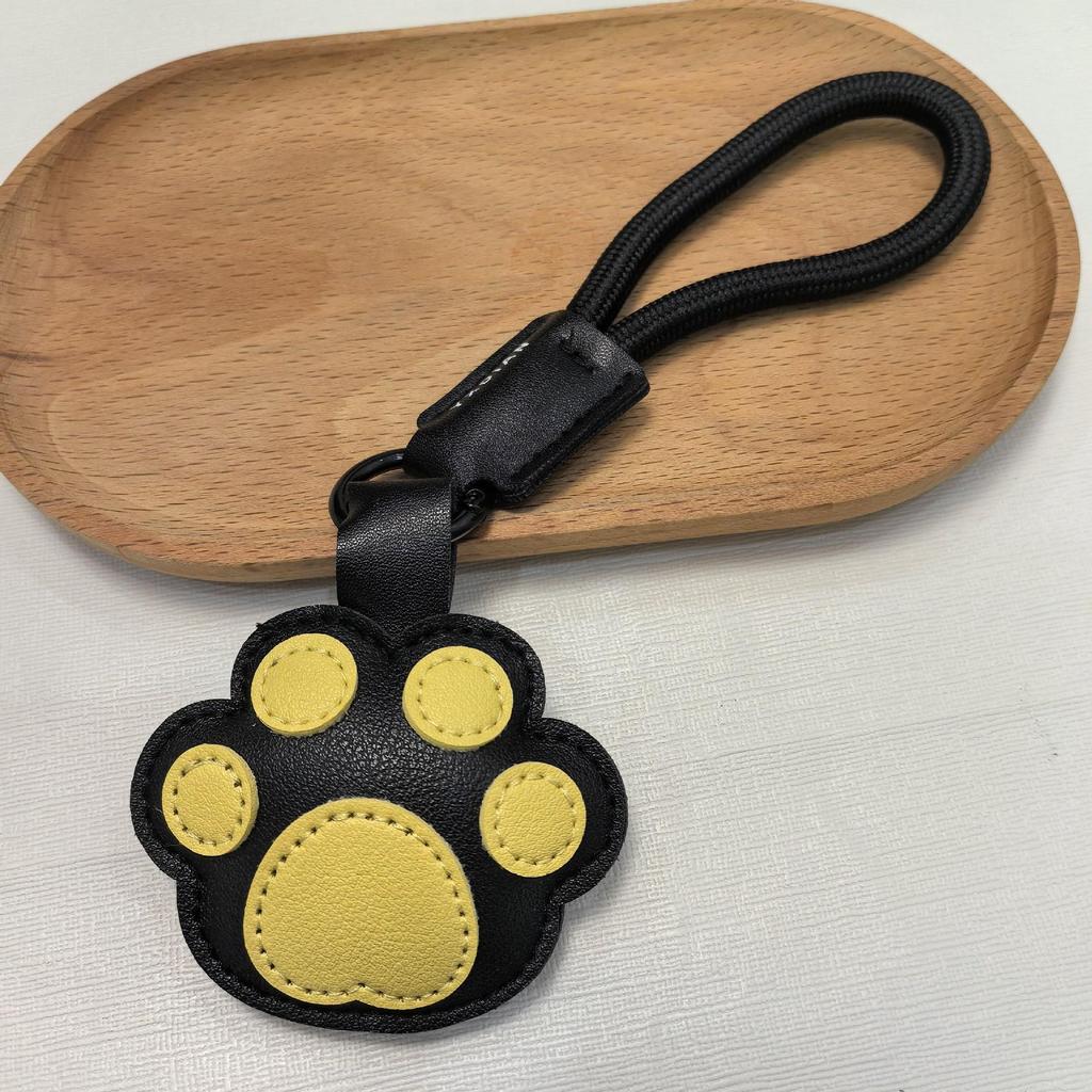 2025 Cute Kitten Paw Keychain: Leather Pendant Backpack Charm & Gift