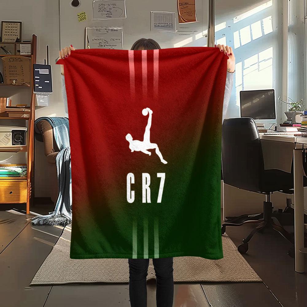 1PC CR7 Cristiano Ronaldo Patterned Flannel Blanket Suitable For All Seasons for Home Decor Warmth and Comfort Gifts Holiday Present