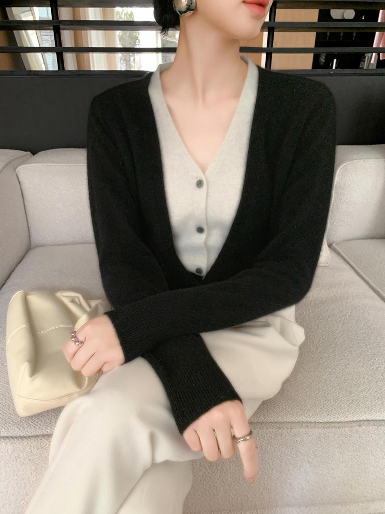 2025 V-neck Button-up Cashmere Knit Cardigan - Korean Style, Loose Fit, Slimming, Fake Two-piece Jacket for Women