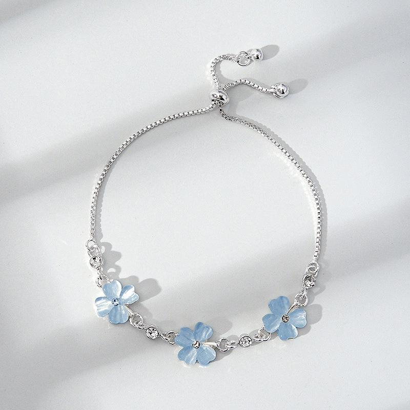 Lucky Four-Leaf Clover Adjustable Green Cat's Eye Bracelet for Women (Mori Style)