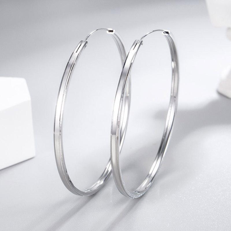 Ohrringe Kreis Mode Temperament Herbst und Winter Schmuck Europäisch und Amerikanisch Leichter Luxus Hoher Sinn Atmosphärische Ohrringe