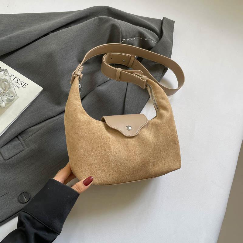 

2025 новый осенне-зимний популярный простой зарубежный модный водонепроницаемый наплечный кроссбоди сумка легкая сумка-тоут хаки