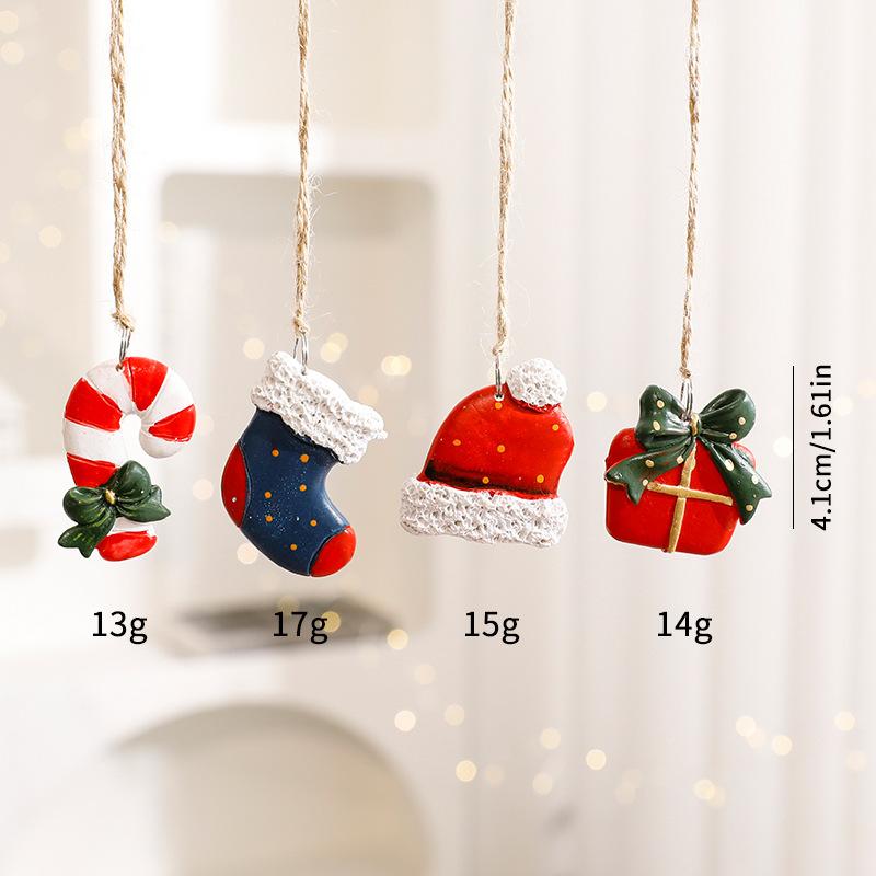 

4pcs Vintage Christmas Hanging Ornaments,Festive Red/Green Tree Decorations with Snowflakes, Bells,Ornaments, Christmas Decorations