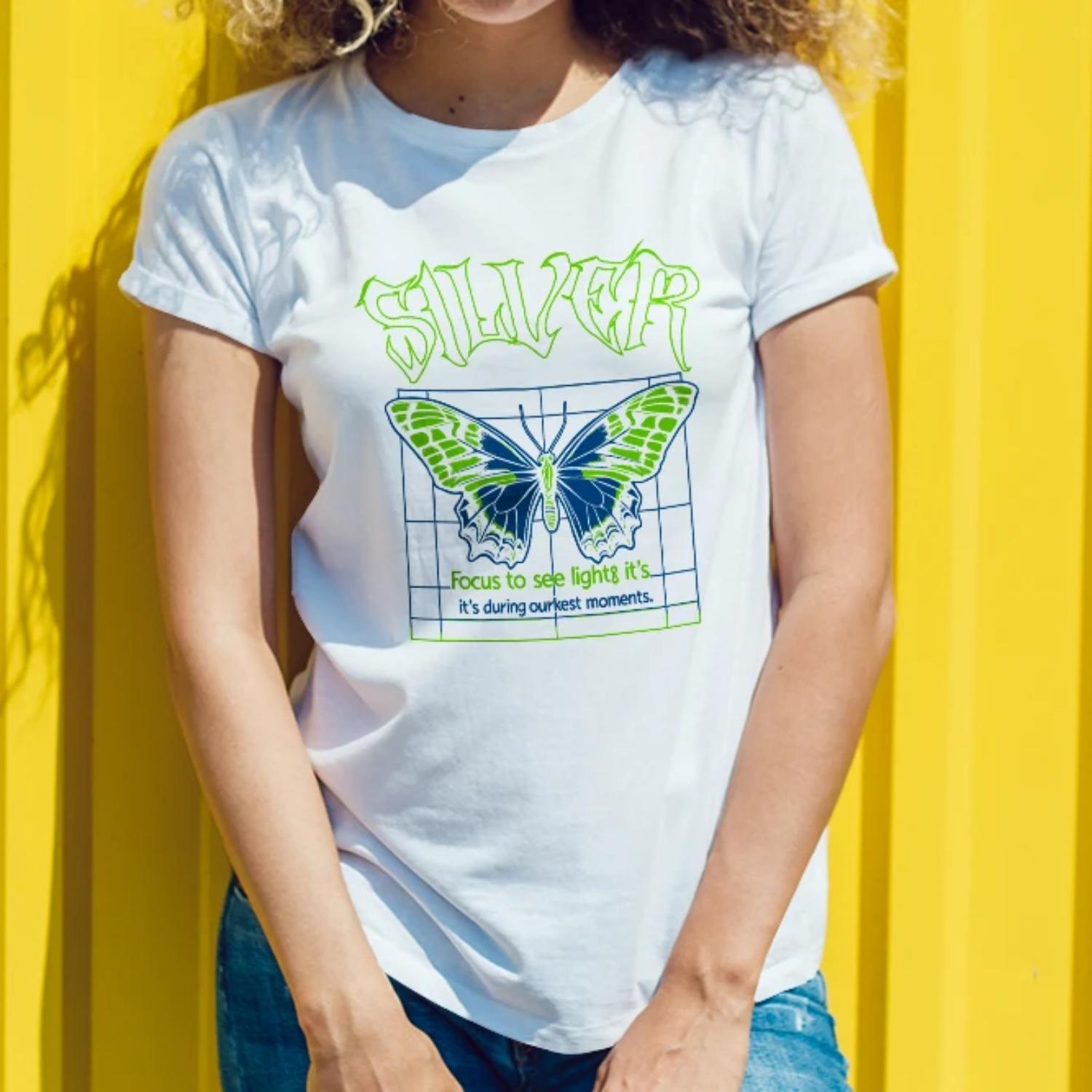 Women s round neck butterfly print T-shirt Fashion personality charm instantly bloom Women s casual T-shirt S