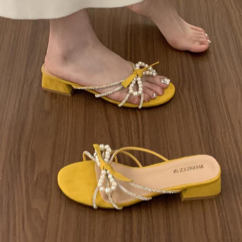 Mode Luxus Damen Hausschuhe Mode Perle Schleife Schuhe Elegant Kleid Frau Sandalen mit Absatz 2025 Sexy Neue Pantoletten Luxus Sandalias De Mujer