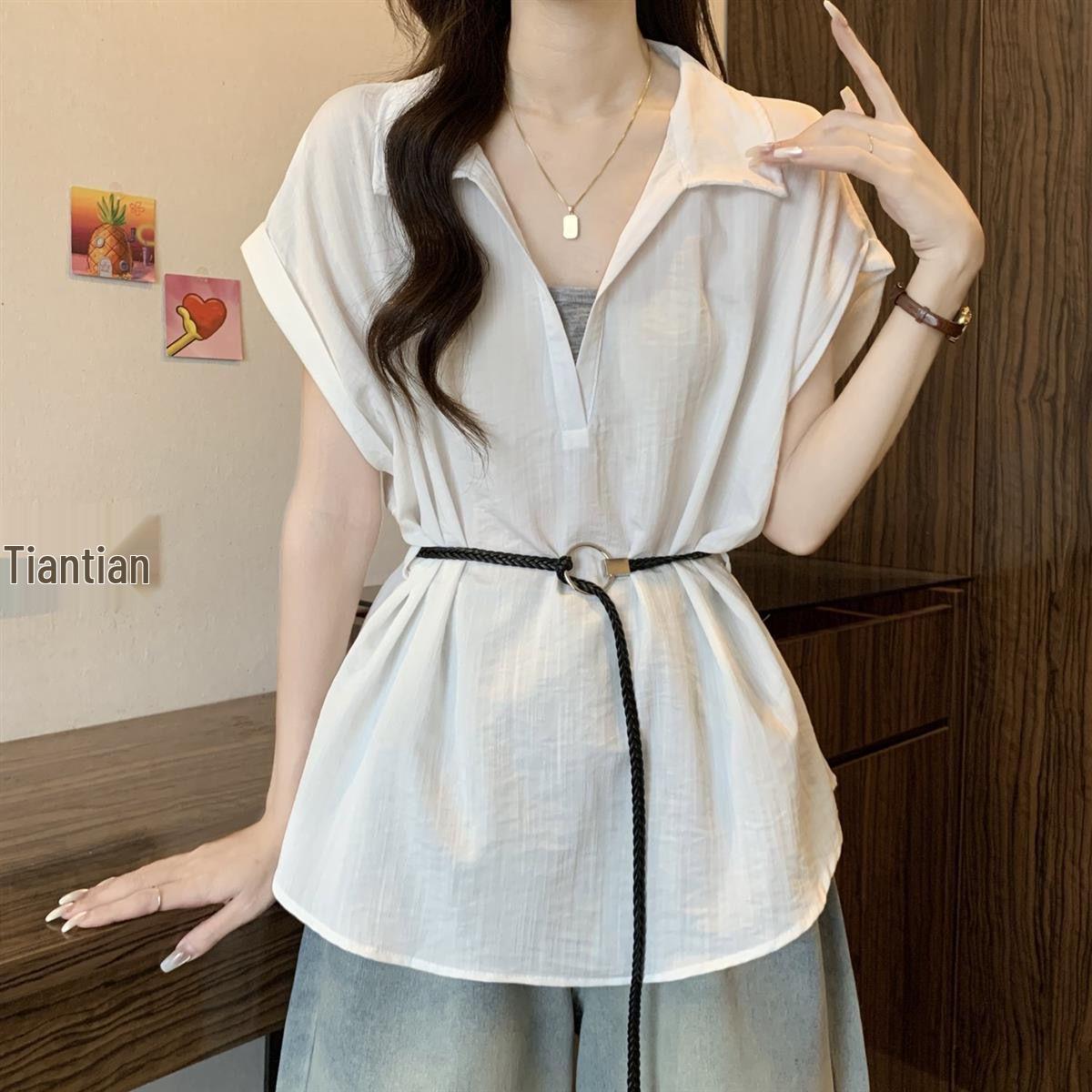 

Летняя блузка с V-образным вырезом, создающая эффект костюма-двойки, с приталенным силуэтом, подчеркивающим талию, для женщин S (40-50 kg)