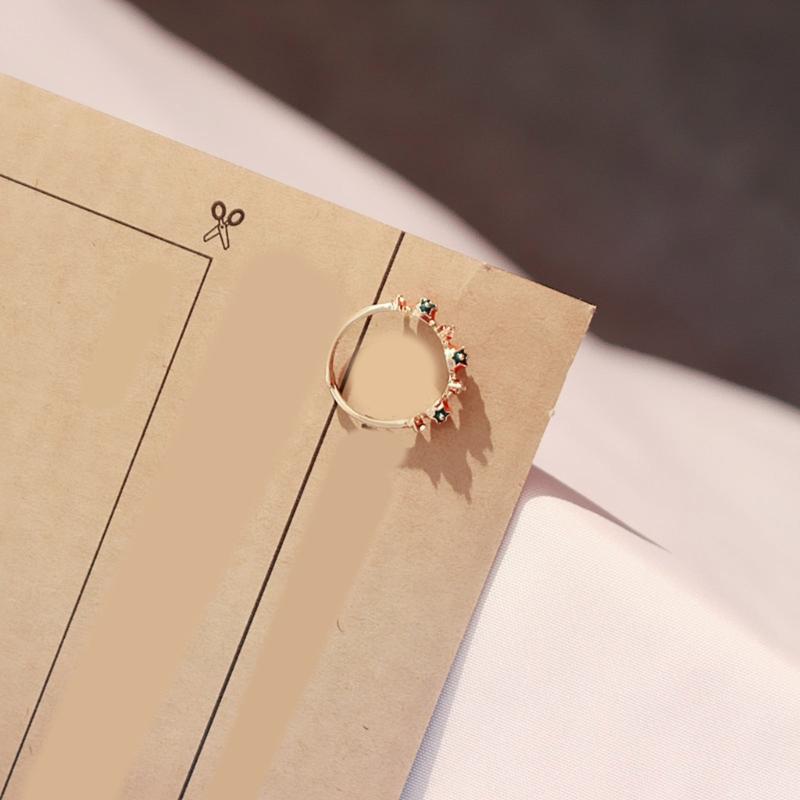 Adjustable Opening Strawberry Design Fashion Ring With Sparkling Cubic Zirconia Stones Versatile Stackable Jewelry For Daily Occasions