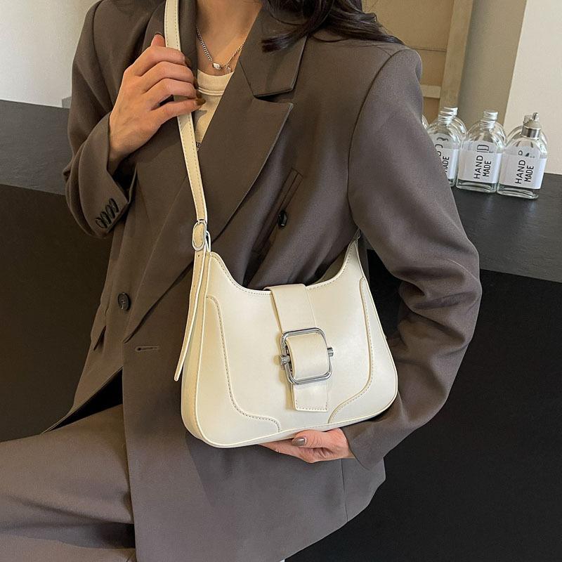 Ms. Bao's New Shoulder Bag Solid Color Commuter Messenger Bag