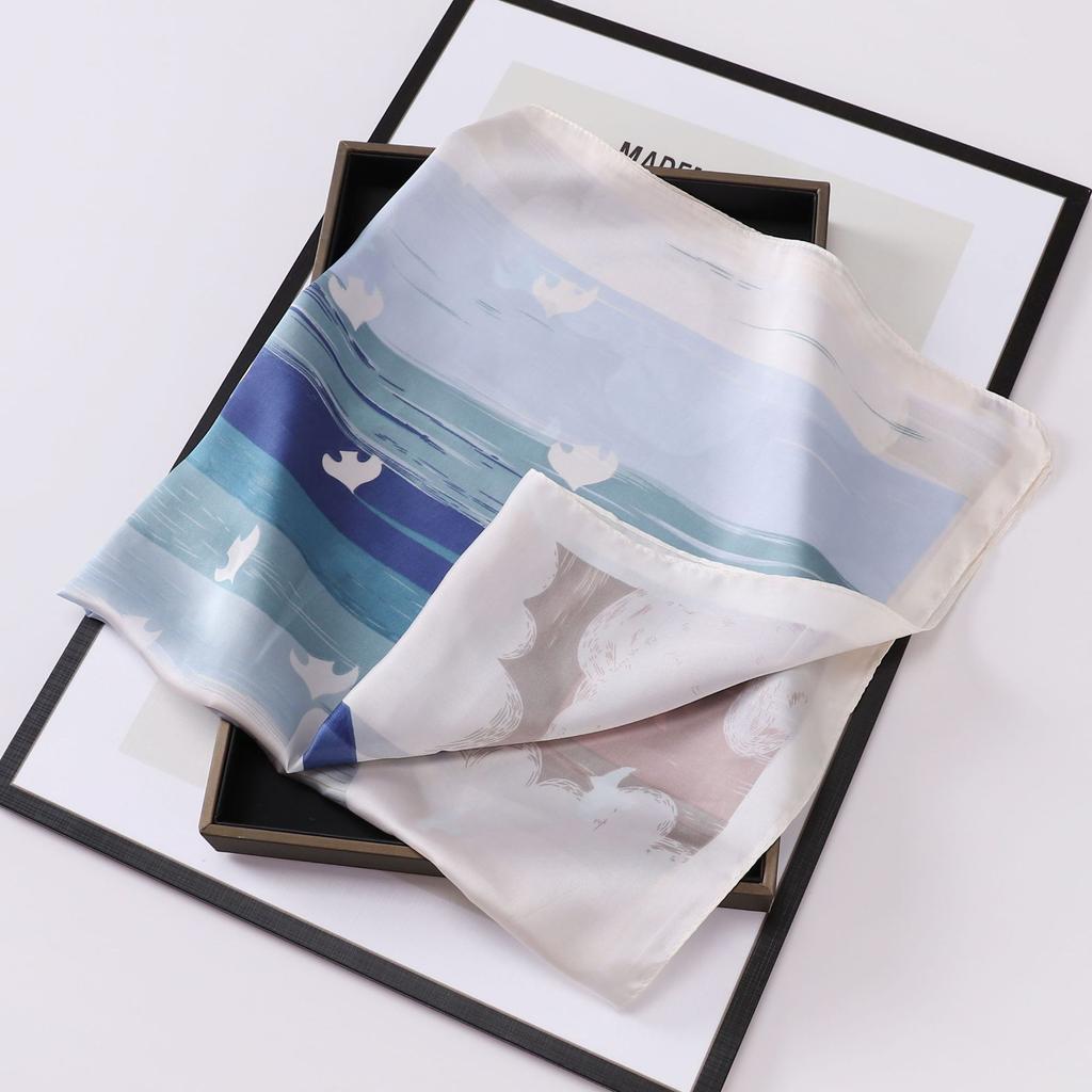New Spring Travel 70 Small Silk Scarf Imitation Silk Square Scarf Women's Fashion Chain Small Scarf High Grade Scarf