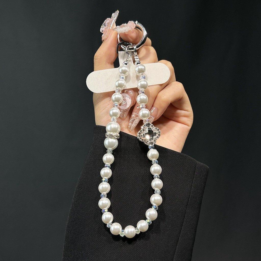 Simple and Fashionable Pearl Diamond-encrusted Four-leaf Clover Mobile Phone Chain Xiaoxiangfeng Pearl Short Simple Niche Keychain Pendant