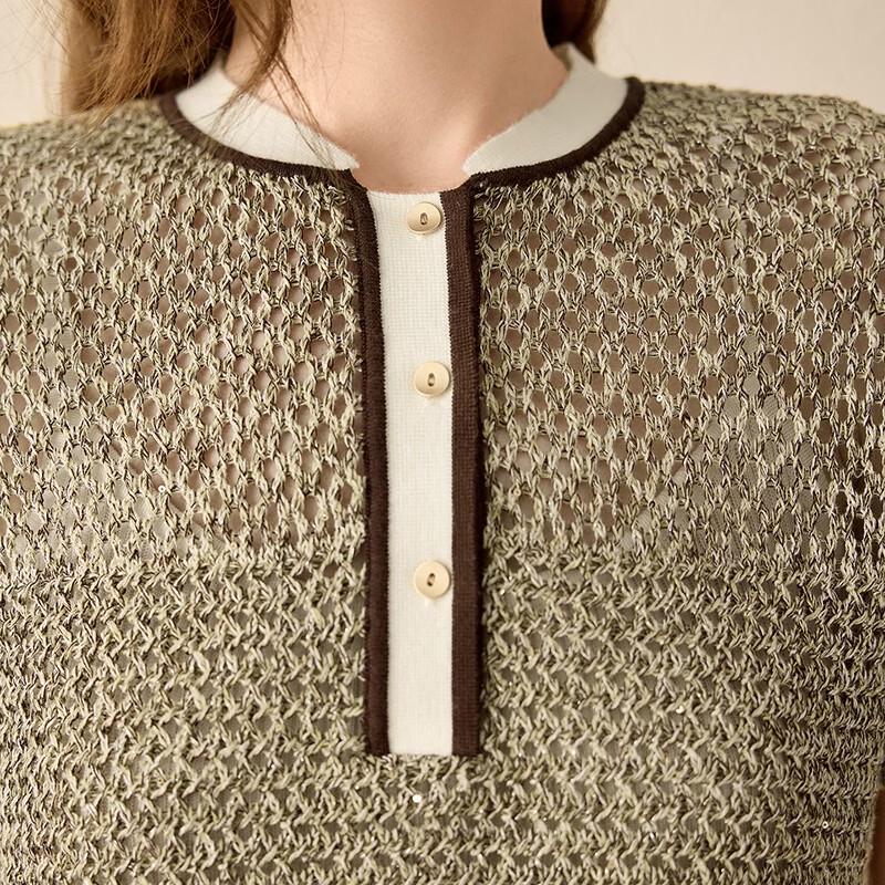 Top a Maniche Corte in Maglia Color Block con Intreccio Vuoto da Donna