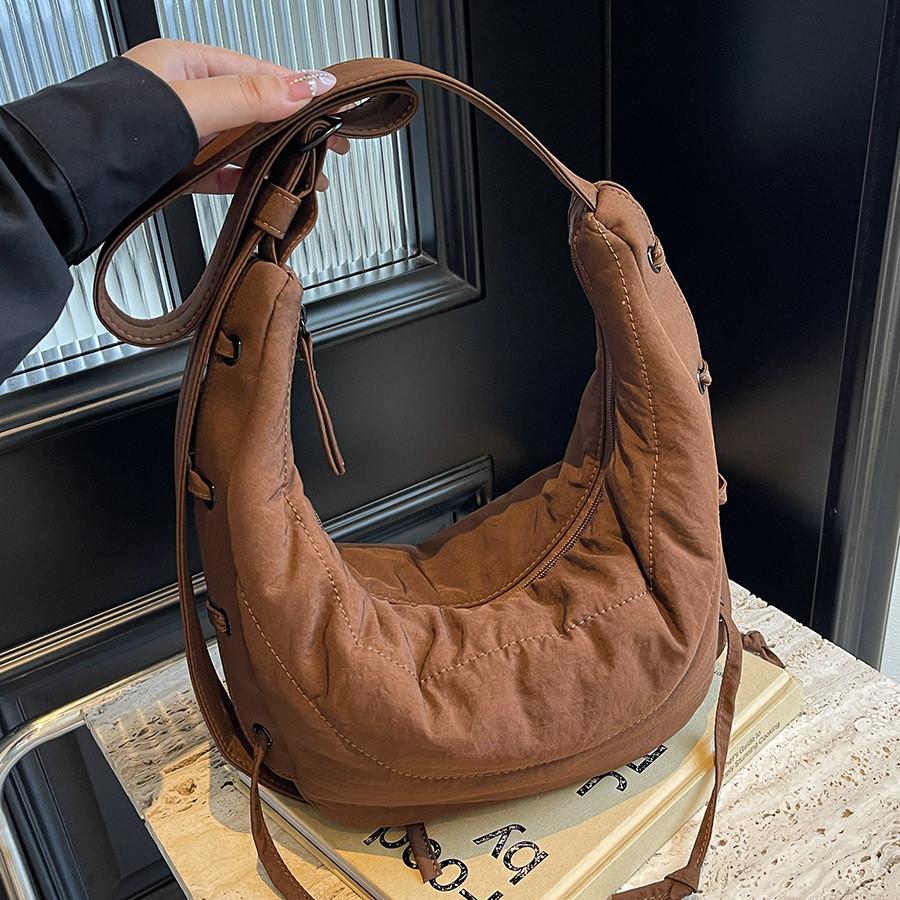 IELGY Casual All-Match Fashion Ladies Messenger Bag Nylon Cloth One-Shoulder Dumpling Bag
