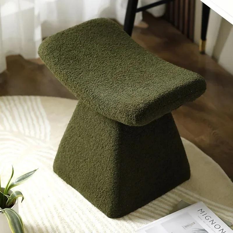 Nordic Ottoman Sitting Pouf Stool Living Room Furniture Entrance Porch Fabric Low Changing Stools Ottomans Wooden Vanity Chair