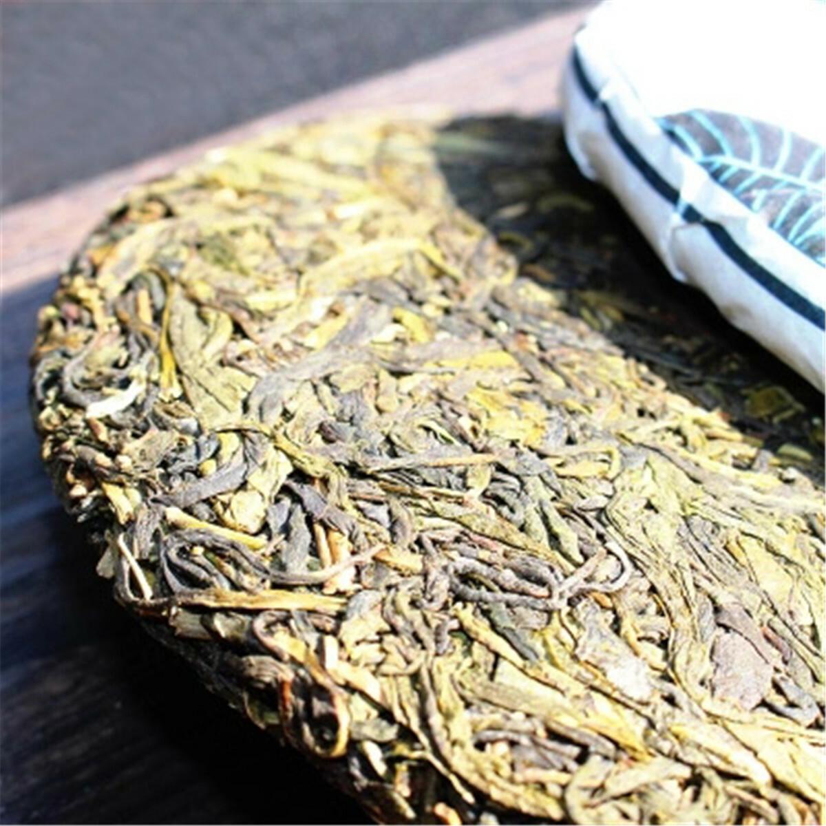 Bingdao Ancient Tree Pu-erh Tea Cake Yunnan Green 357g