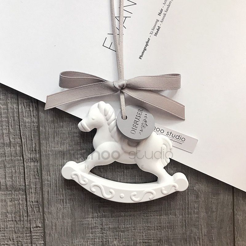

Trojan Horse Car Perfume Fragrance Plaster Car Pendant Rearview Mirror Hangings Fragrant Stone Female Gift Cute Car Advanced Gray