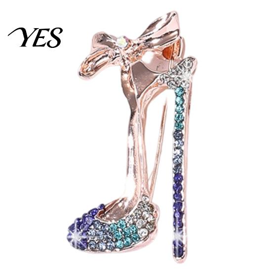 Sparkling Brooch Pin Pin, High Heels Bow Shape Lapel with Statement Rhinestones, Women Badge for Suits Coats Bags Accessories
