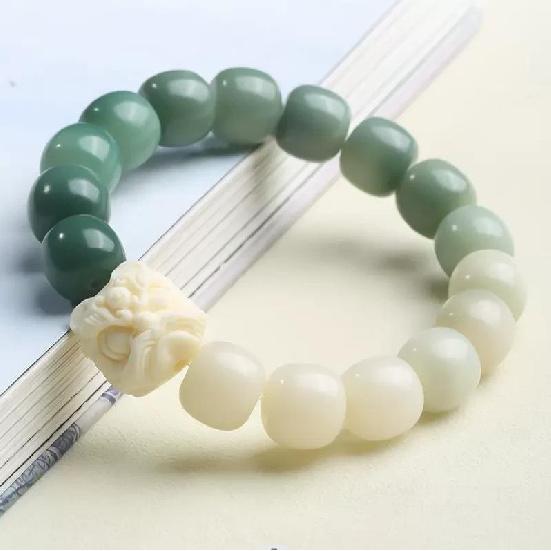 Lion Dance Gradient Bodhi White Jade Bodhi Bracelet Gentle and delicate Buddhist prayer beads bracelet made of Bodhi seeds