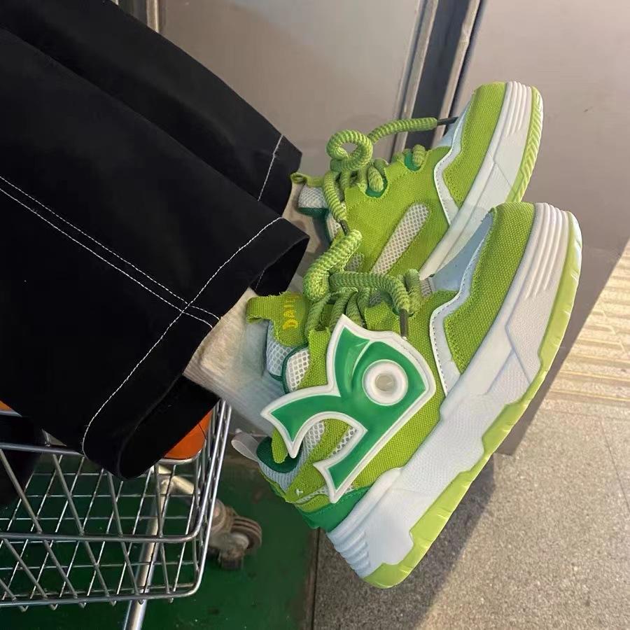 Boty Tlusté spodní chléb Dámské boty Crash Color Daddy Shoes 2024 Nová výklenek pro sto studentů Neformální boty pro páry