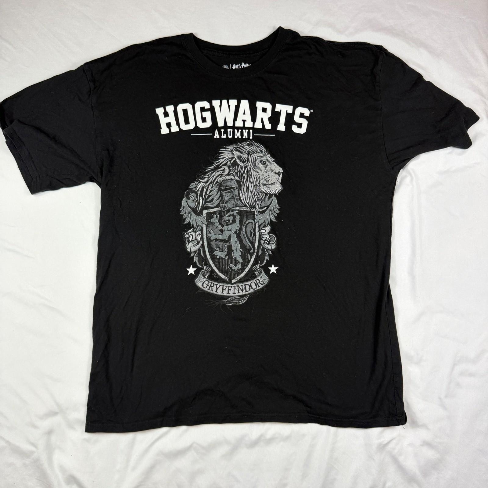 Harry Potter Hogwarts Alumni Gryffindor Graphic T-Shirt Mens XL Black AB0123 Unisex T-Shirt XXXL