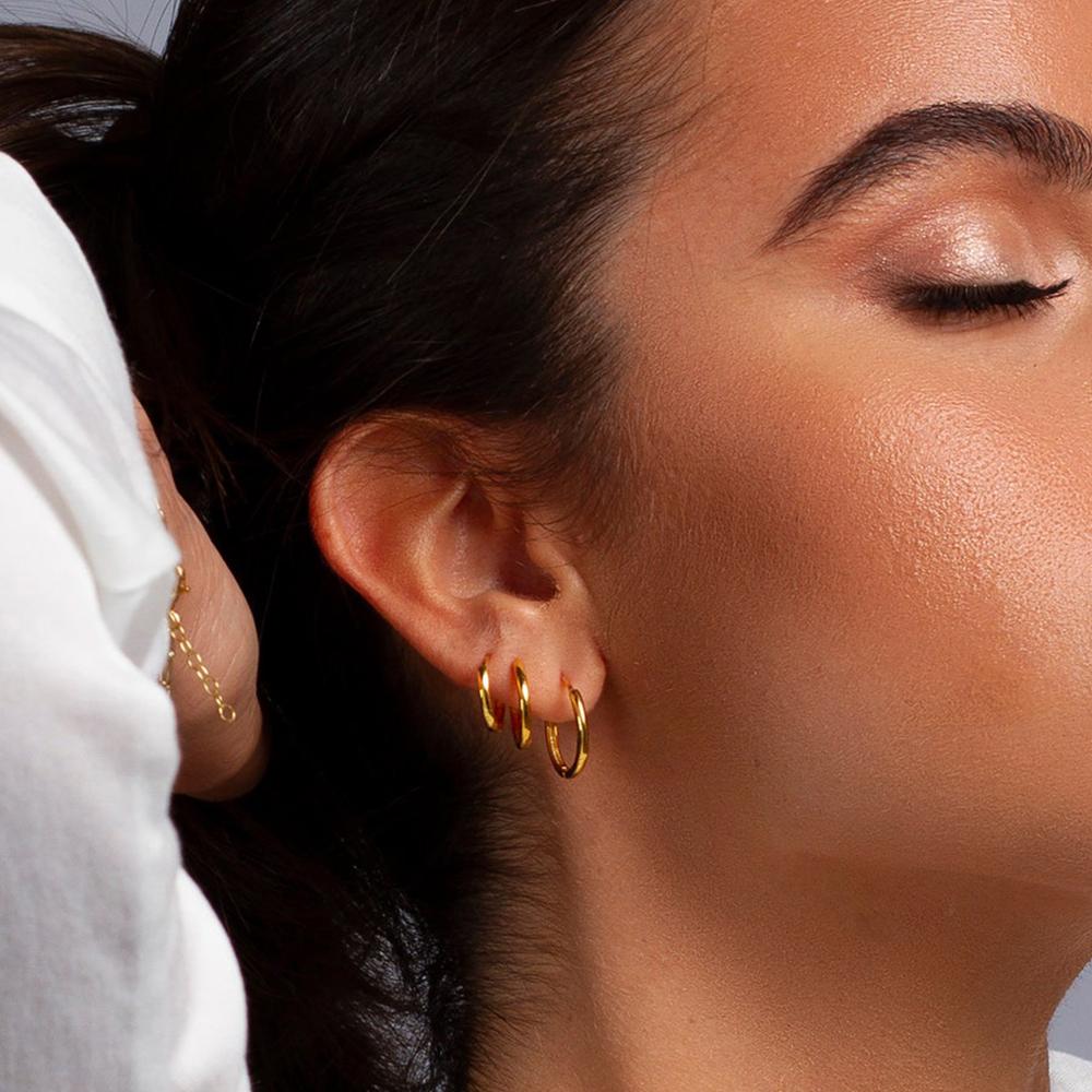 CARLIDANA Luxury Jewelry 14K Gold Plated No Fade Hoop Earrings Simple Style Non Tarnish Stainless Steel Clip On Earrings