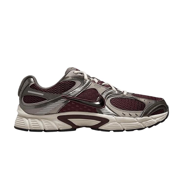 Nike Unisex Burgundy/Black V5 Rnr ' Crush Black' Cm