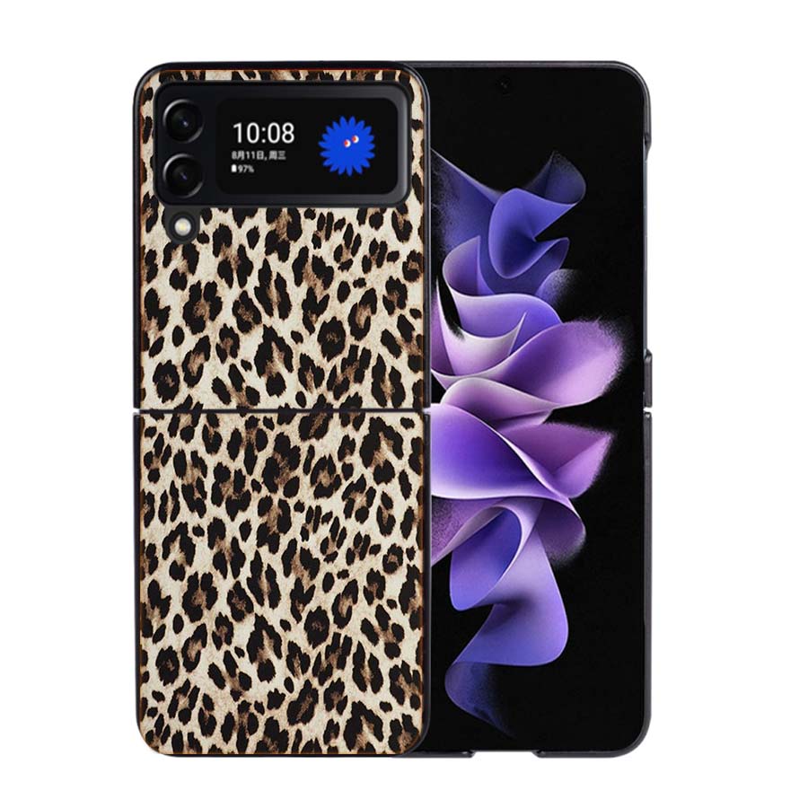 Fashion Tiger Leopard Print Panther Cool Phone Case For Samsung Z Flip 7 6 5G Galaxy Z Flip4 Z Flip5 Z Flip3 Coque Black Hard PC