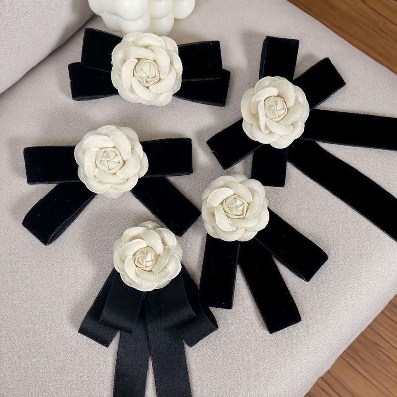 Camellia Bow Brooch: Elegant Lapel Pin for Suit Jackets