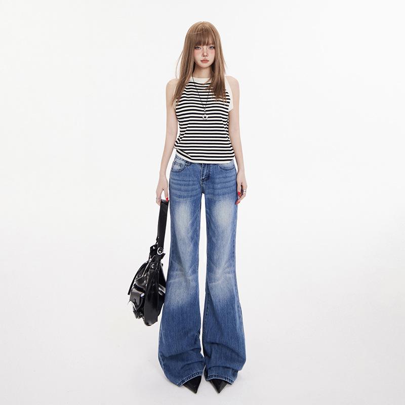 

American Spicy Girl Low-Waist Micro-Flare Women s Jeans - 2025 Spring/Autumn Collection, Loose-Slim Fit L