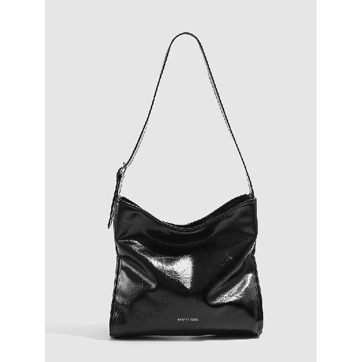 Women's bag 2025 new model niche tote bag, large capacity women's shoulder bag, fashionable versatile commuter underarm bag, trendy