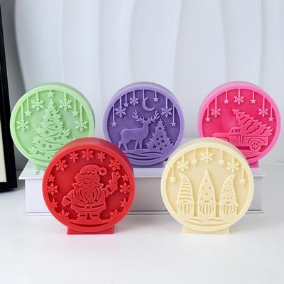 DIY Christmas Tree Silicone Candle Mold Handmade Relief Snowman and Deer Pattern Aromath Soap Mold Christmas Party Craft Gift