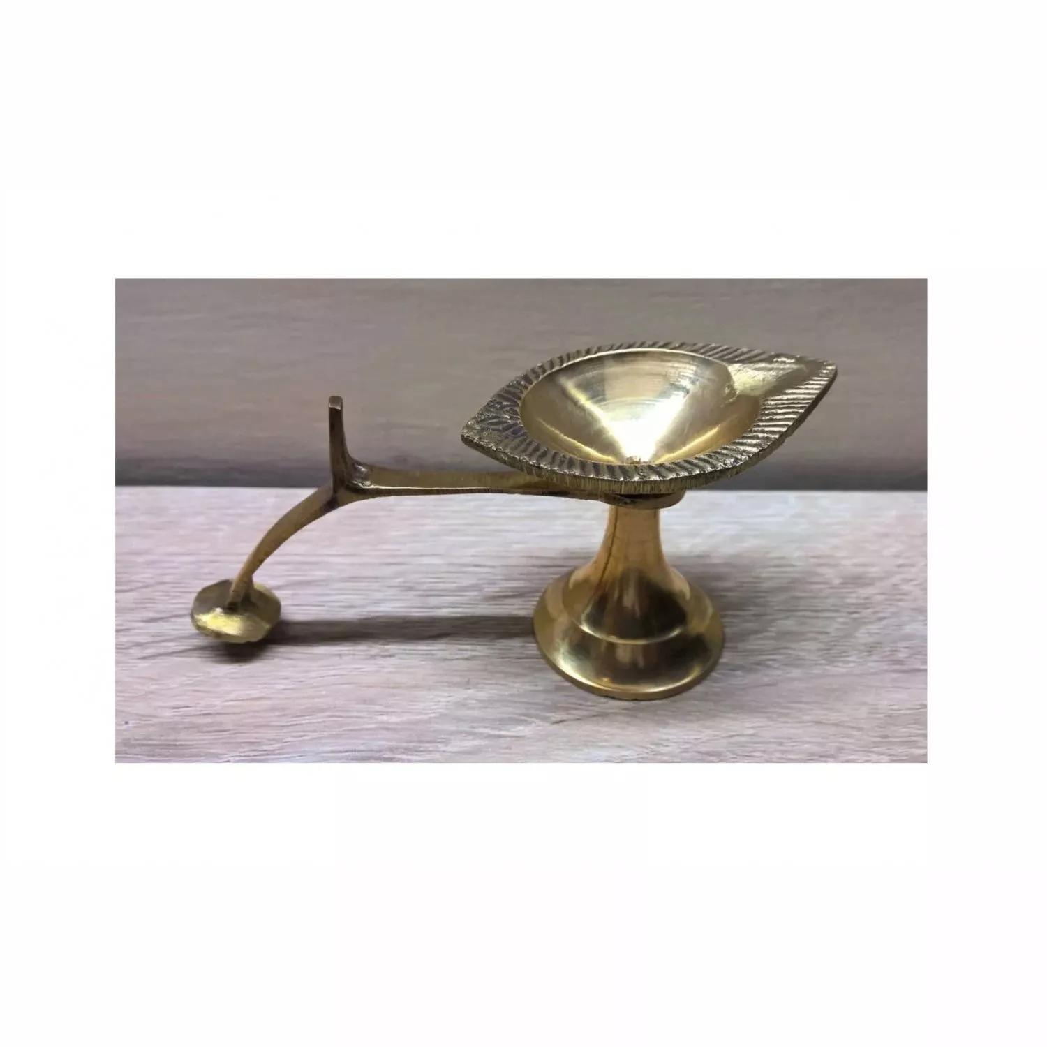 Дипак (Дия) из Латуни с Ручкой, Brass Deepak (Diya) Stand With Handle, Kalyan Puja
