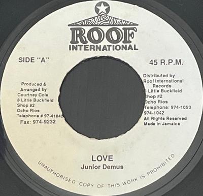 7-Zoll-Schallplatte JUNIOR DEMUS Love NONE Roof Internatio Jamaica Reggae Ska Dub Gebraucht