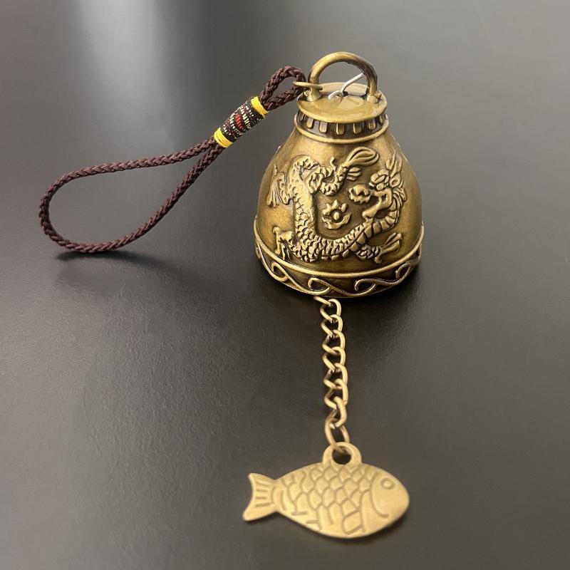 Vintage Pure Copper Bell Keychain Rustproof Brass Small Pendant Portable Ornament for Car Key Backpack Accessory Gift