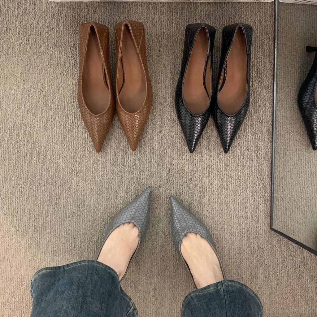 High sense niche high heel temperament pointed tip thin heel single shoes French evening commute fashion grandma shoes