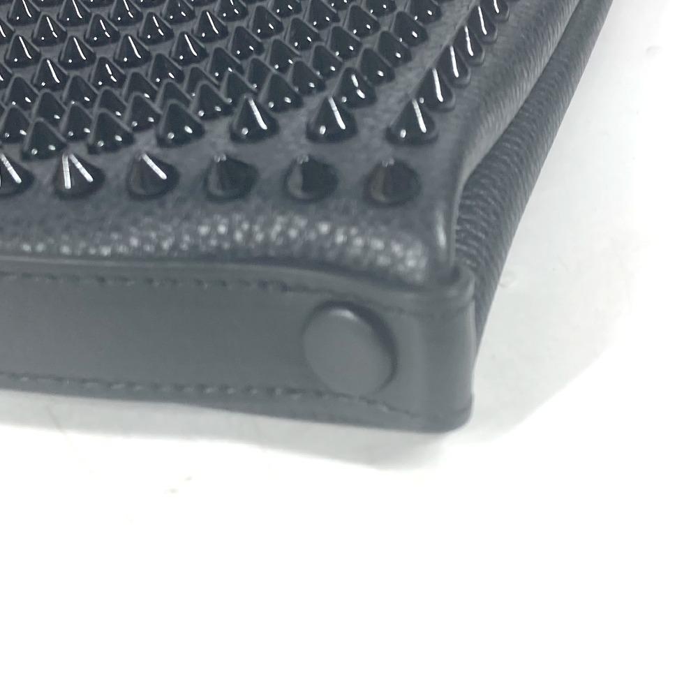 Christian Louboutin 1195035 Bolso de mano Bolso con tachuelas con correa Bolso de mano Sin usar