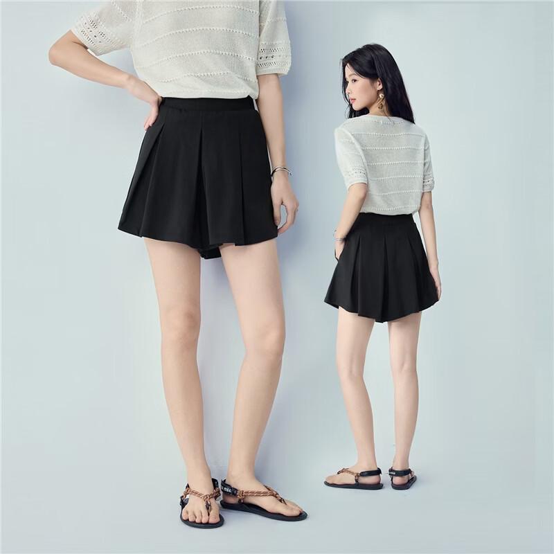 GIORDANO Women's Cotton Pleated Wide-Leg Shorts