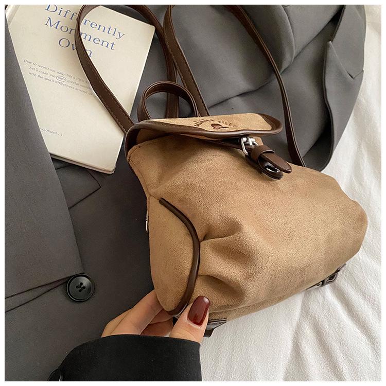 Trendy Kids' Candy Backpack 2025: Versatile Casual Travel Bag for Girls, Autumn/Winter Collection.