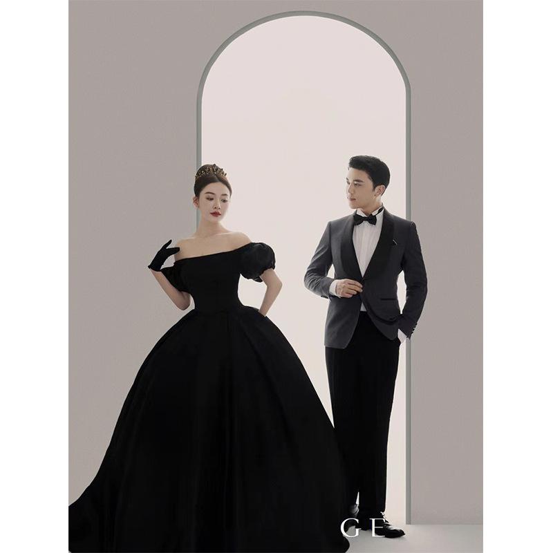 Satin main wedding dress 2025 spring new wedding dress Hepburn style black slimming dress