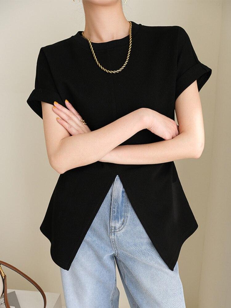 2022 summer Solid simple Elegant Ladies Tops Fashion Harajuku Dovetail Split Design Short Sleeve Tshirts Women O-neck Folds Slim