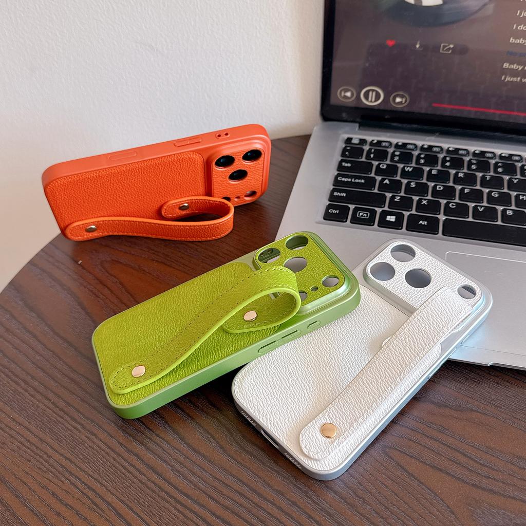 Wristband Leather Skin Hybrid Phone Case For iPhone 17 Pro Max iPhone 16 15 14 13 Pro Max with Hand Strap PC+PU Matte Anti-skid Hard Cover