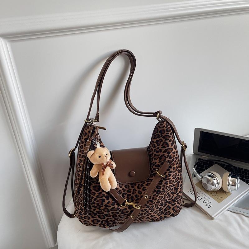 Fashion Women's Bag Single Shoulder Tote Bag Women's 2025 Autumn New Women's Bag Backpack Light Travel Backpack Women