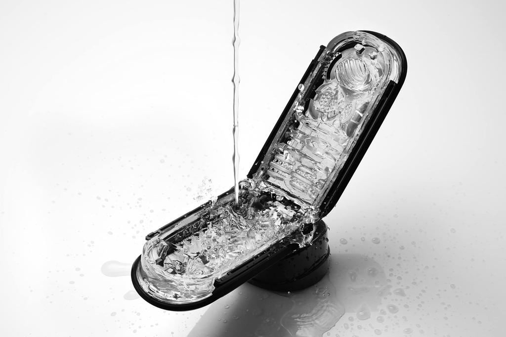 TENGA Flip Zero Hard Black Tightening Reusable Lotion Included