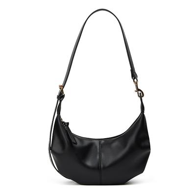 Borsa a corno morbida con texture in pelle, moda retrò e di tendenza, monospalla, ascellare, a nuvola, casual, a tracolla, a forma di dumpling