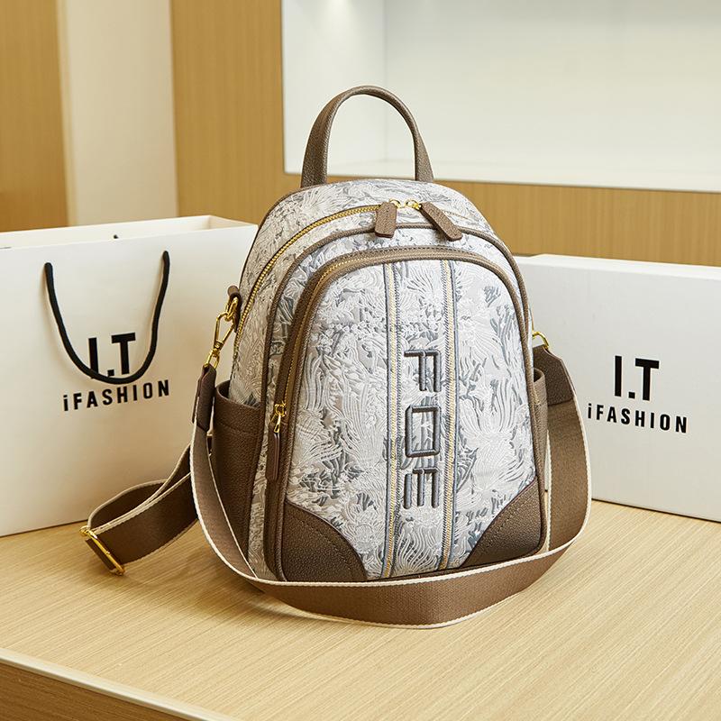 Tide Ladies Backpack Simple Niche Light Luxury Backpack Large Capacity Embroidery Printed Casual Travel Bag